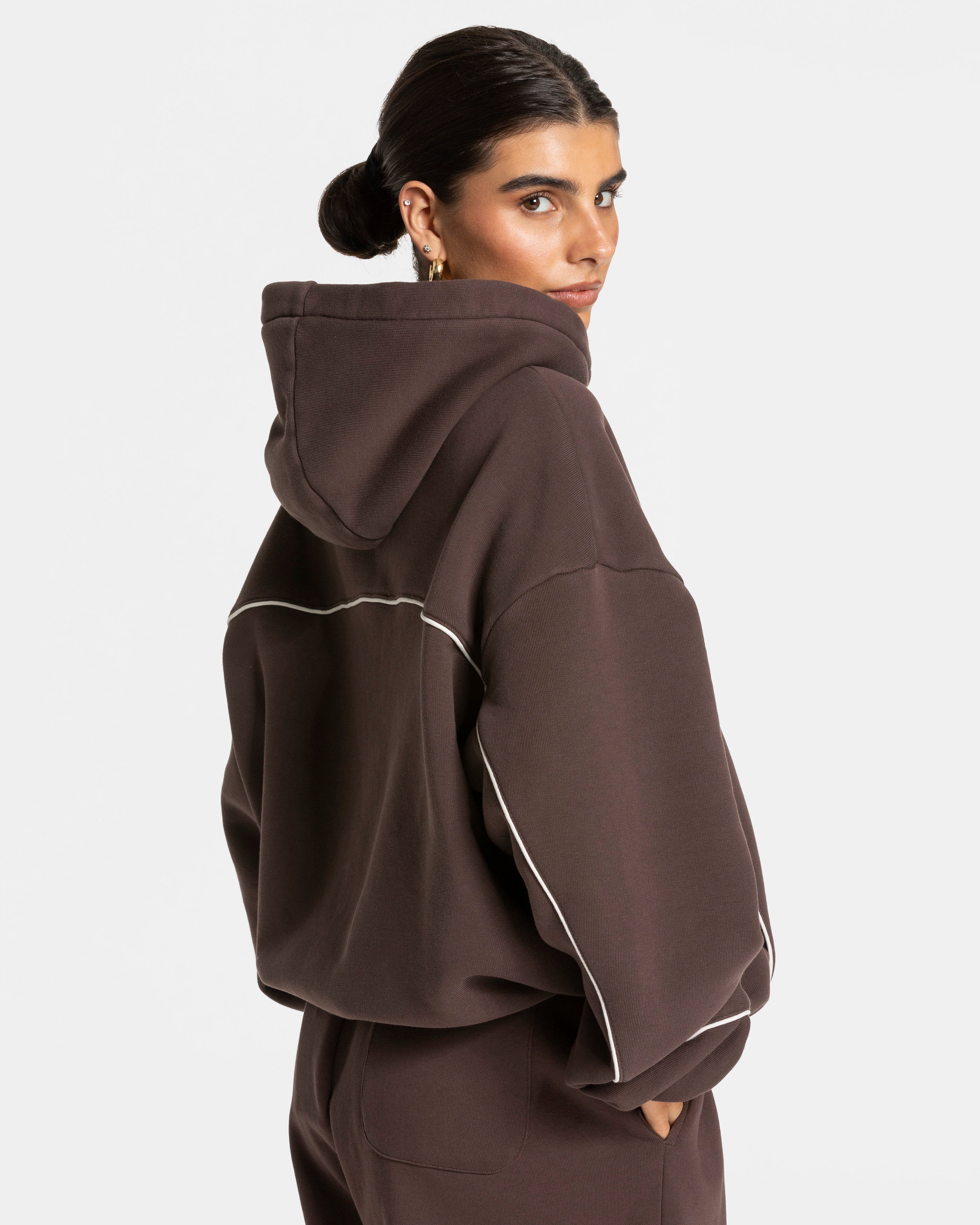 Contrastline Hooded Sweater "Espresso"